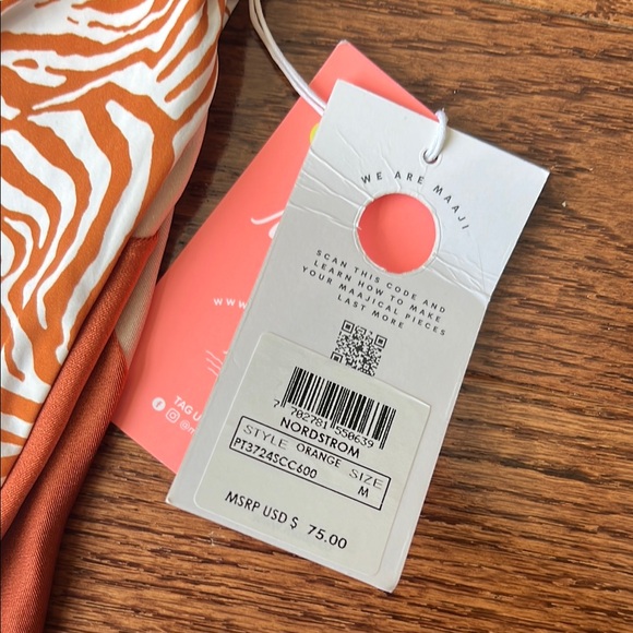 Reversible Maaji Print High Leg Bikini Set - Picture 4 of 5